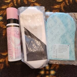 St. Tropez Whipped Marshmallow Bronzing Mousse with Applicators